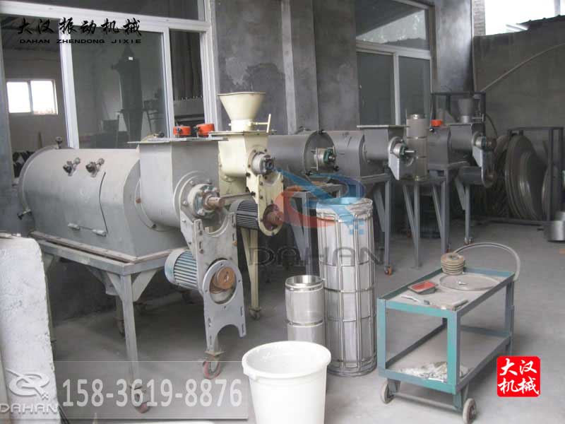 <a href='http://m.lvshi15.com/list_1_1.html' target='_blank'><u>Y</u></a>ۙC