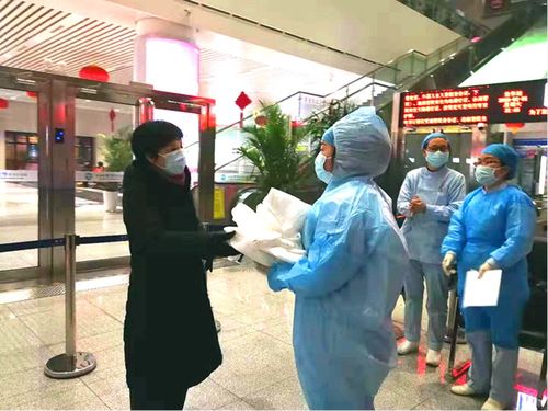 白衣執甲守“鐵門”——焦作四院護士的抗疫請纓與防護堅守